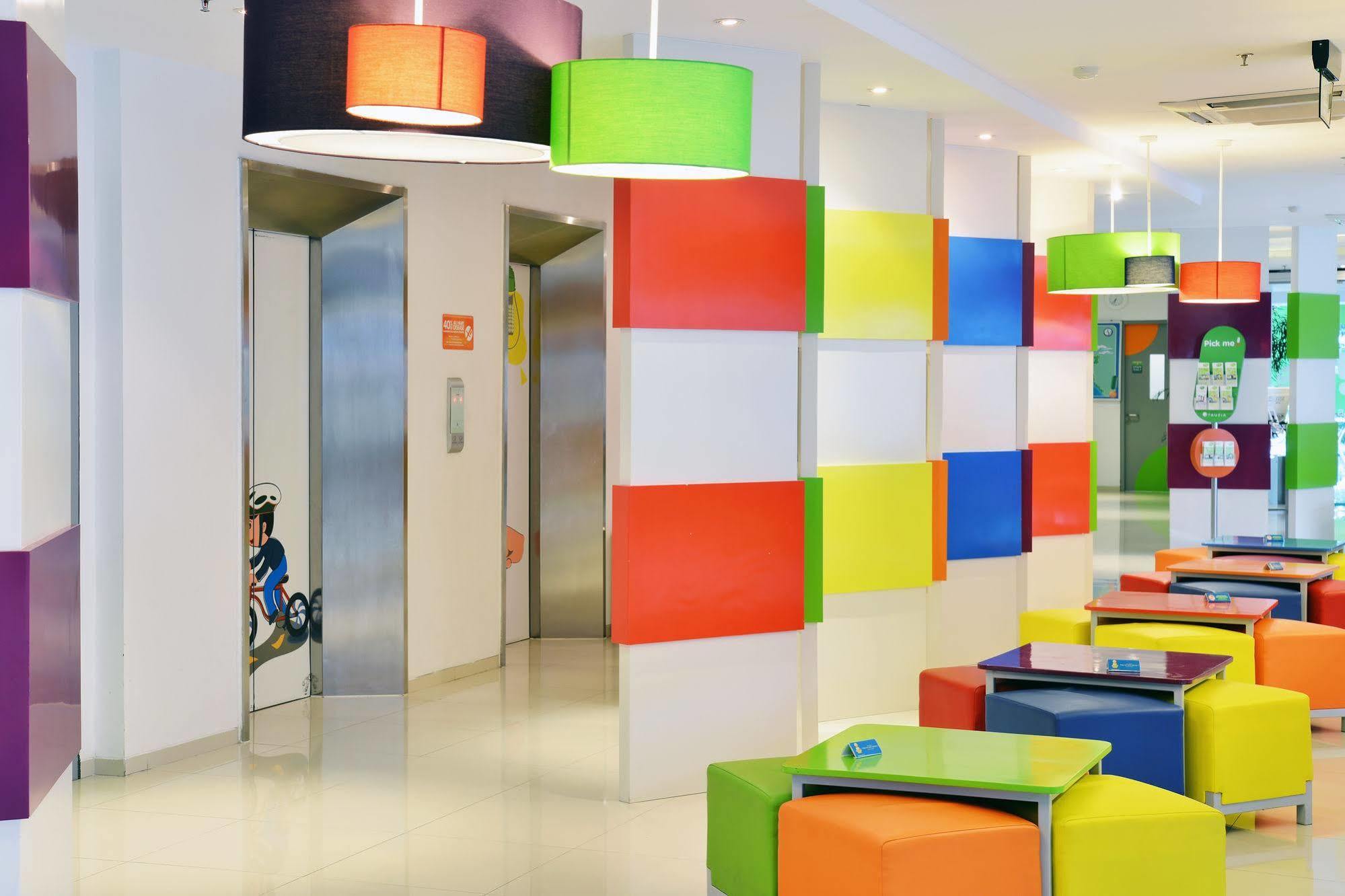 Pop! Hotel Tanjung Karang Bandar Lampung Exterior photo