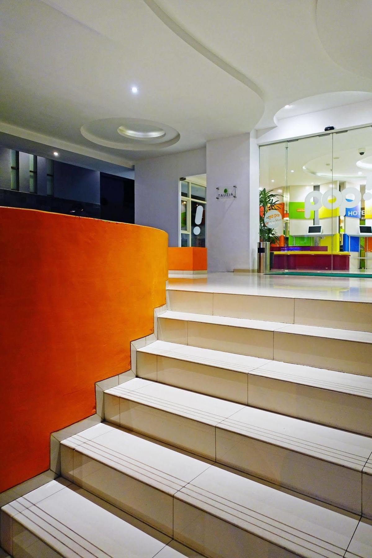 Pop! Hotel Tanjung Karang Bandar Lampung Exterior photo